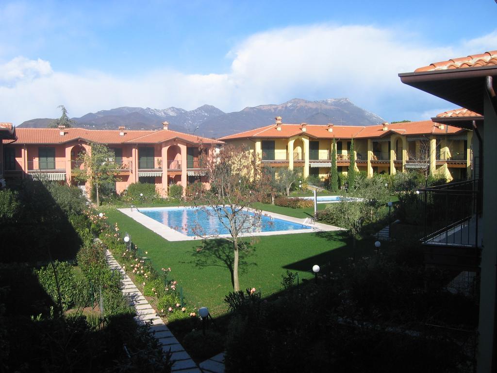 Casa Vacanze Serraglie Raffa Luaran gambar