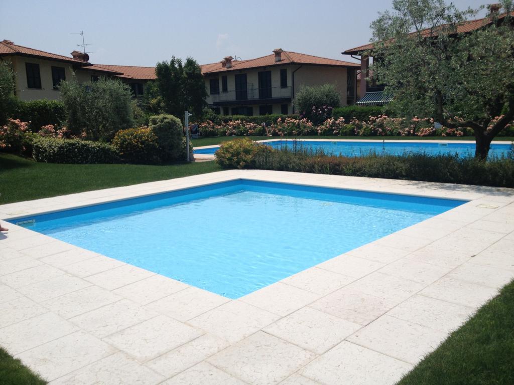 Casa Vacanze Serraglie Raffa Luaran gambar