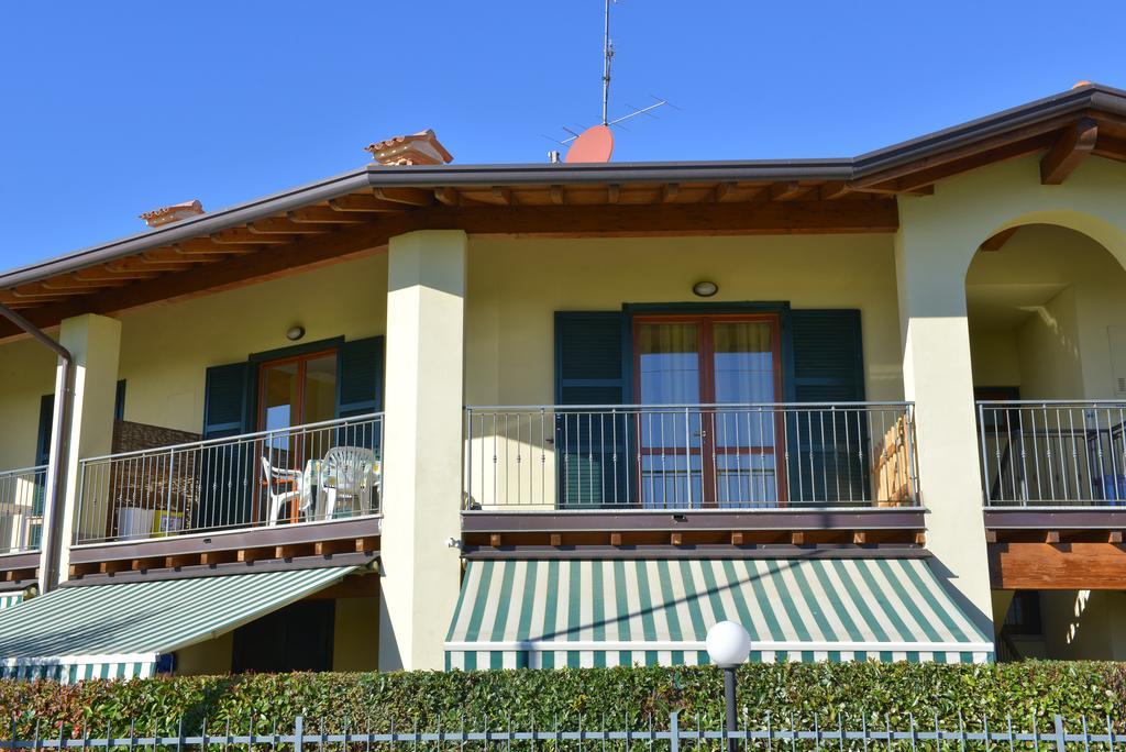 Casa Vacanze Serraglie Raffa Luaran gambar