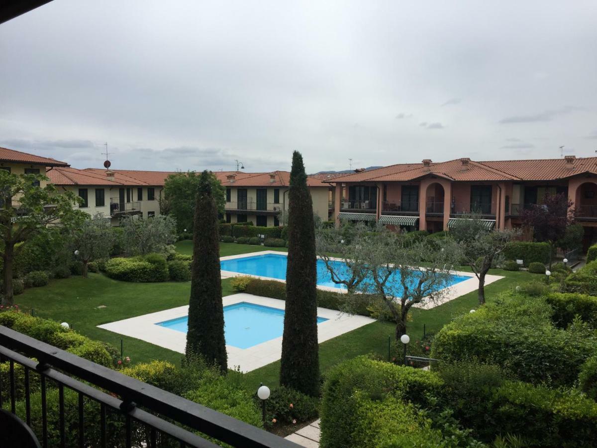 Casa Vacanze Serraglie Raffa Luaran gambar